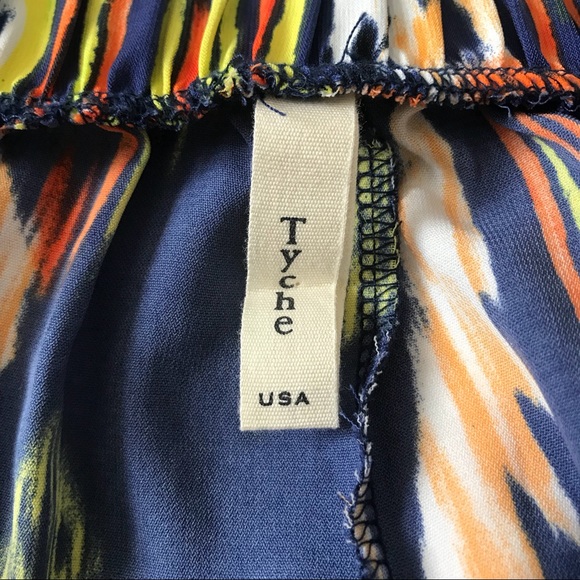 Tyche Colorful Elastic Waist Shorts // Size Large - Picture 3 of 4